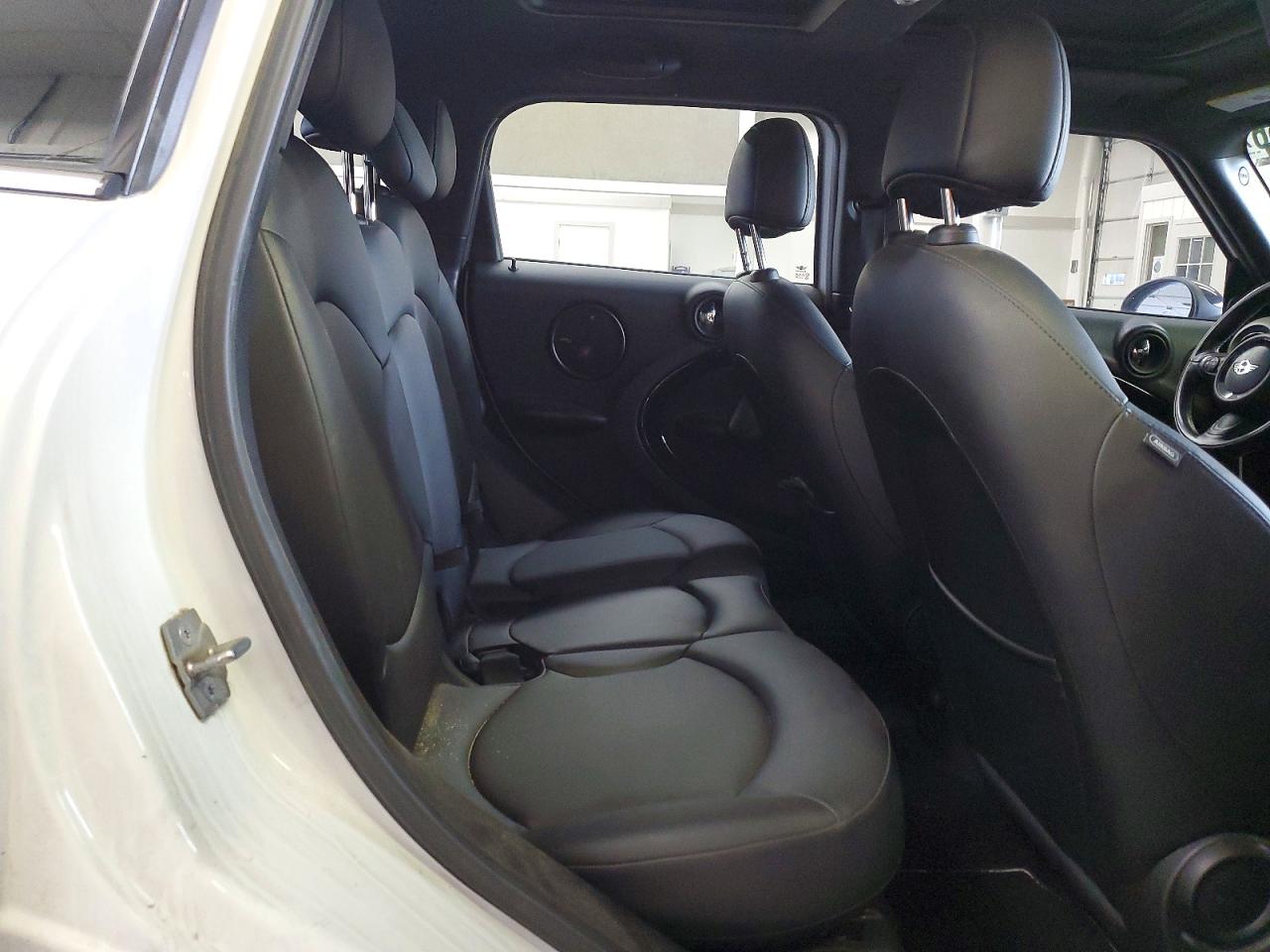2012 MINI COOPER