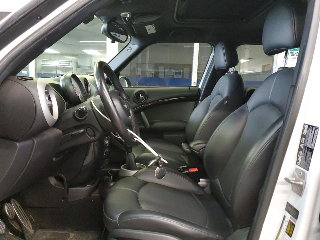 2012 MINI COOPER