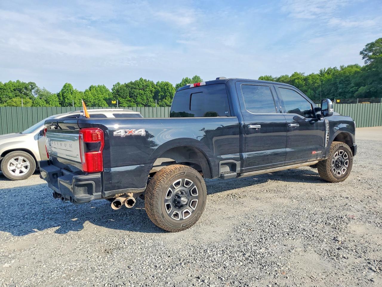 2024 FORD F250