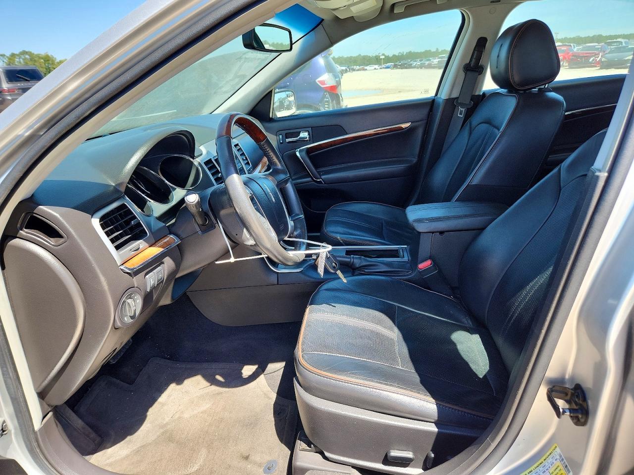 2012 LINCOLN MKZ