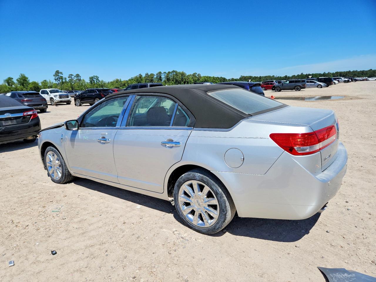 2012 LINCOLN MKZ