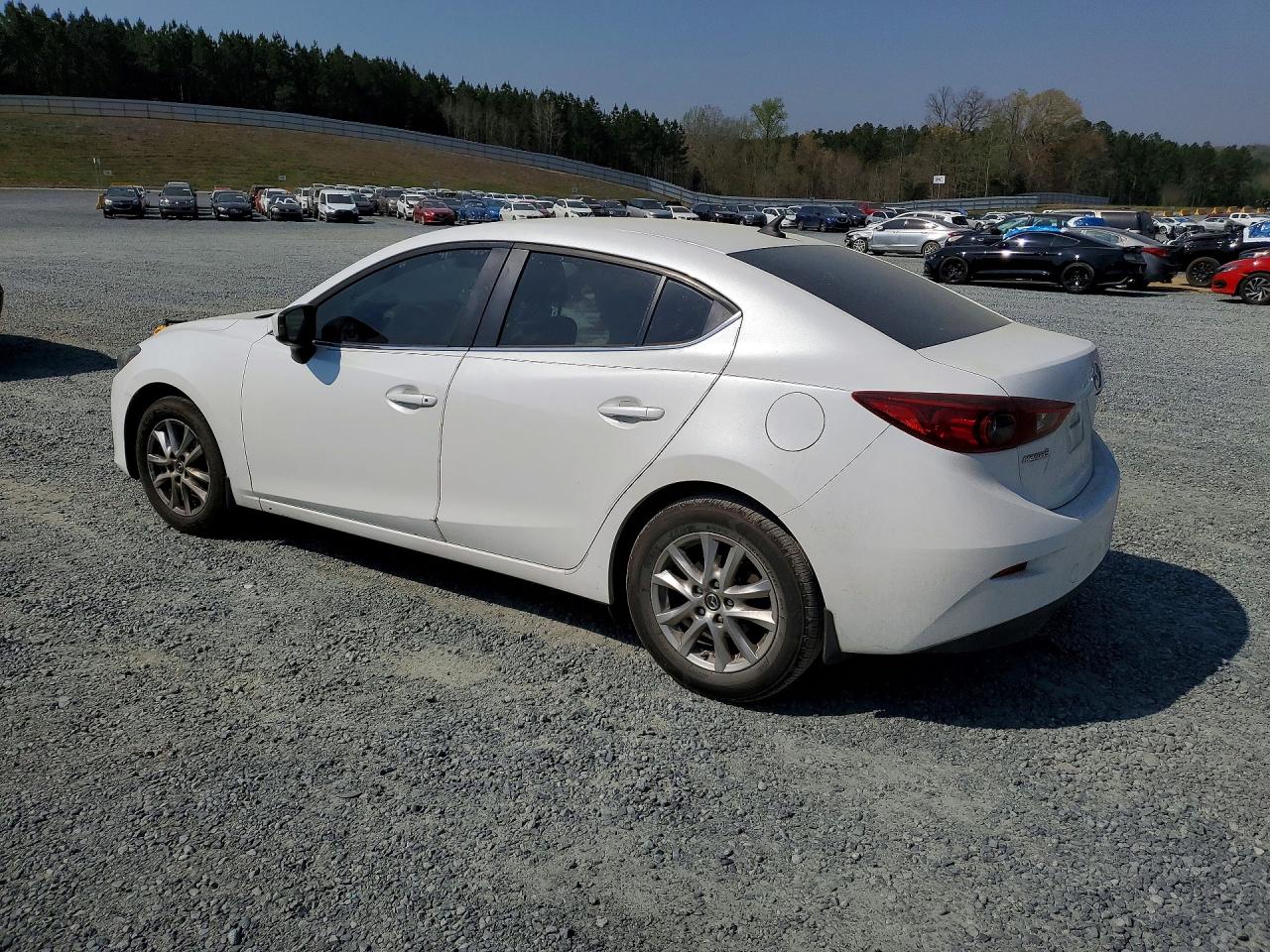 2016 MAZDA 3