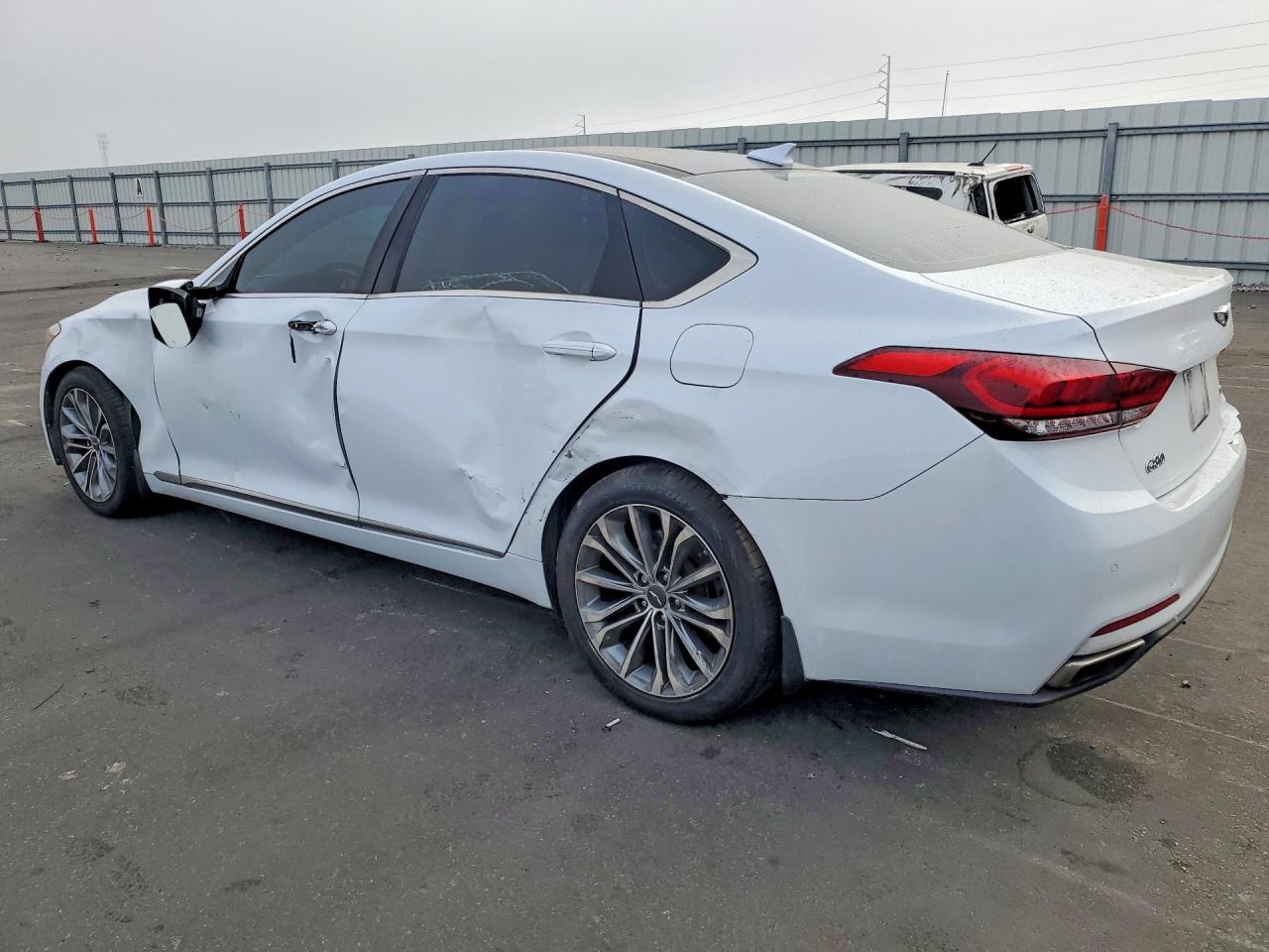 2017 GENESIS G80