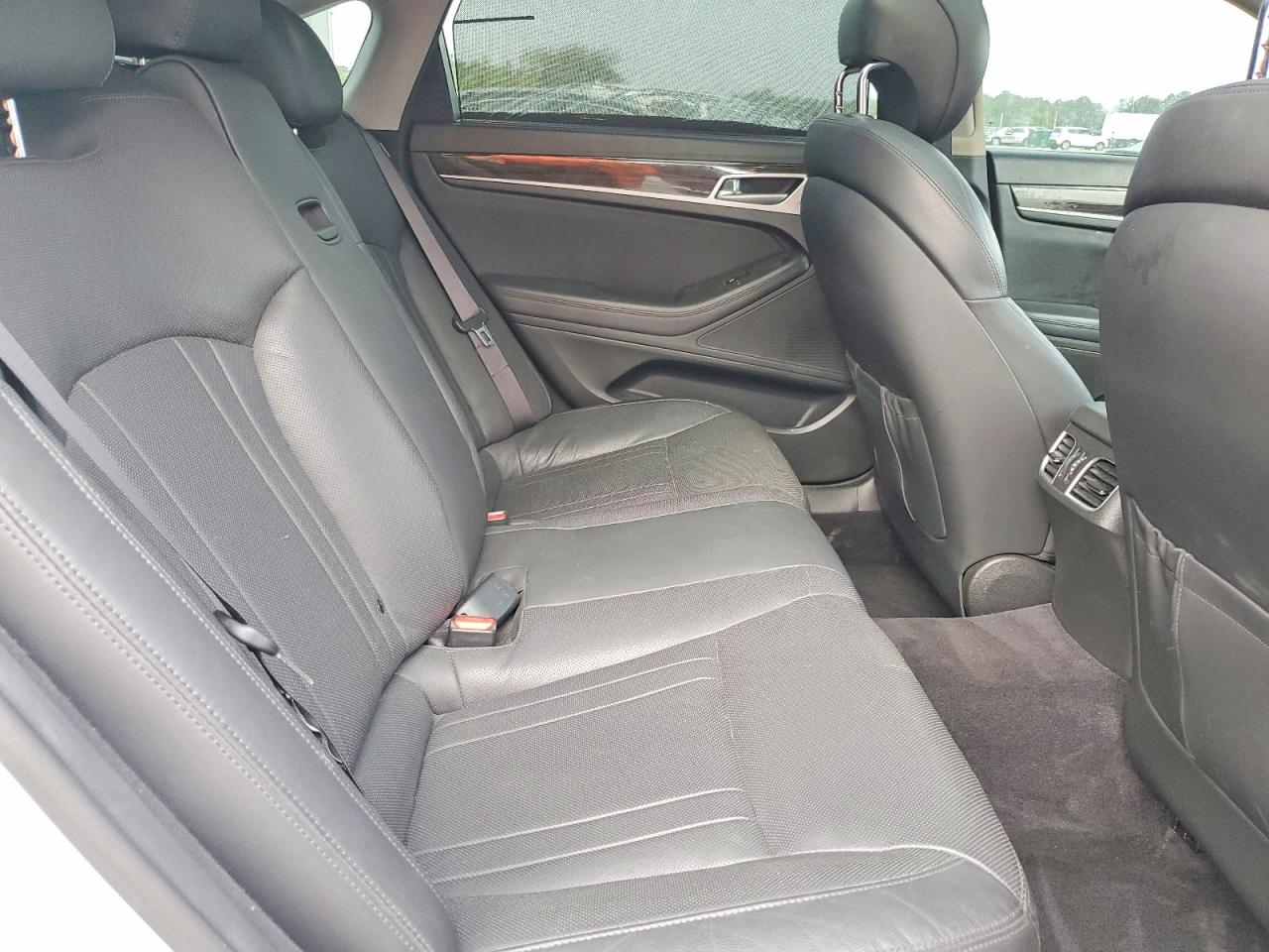 2017 GENESIS G80