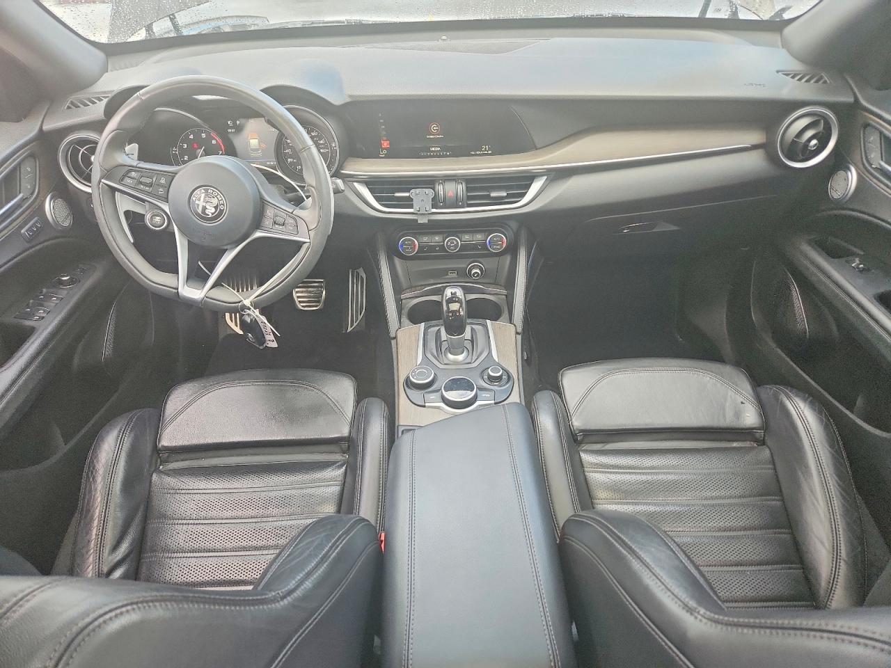 2018 ALFA ROMEO STELVIO