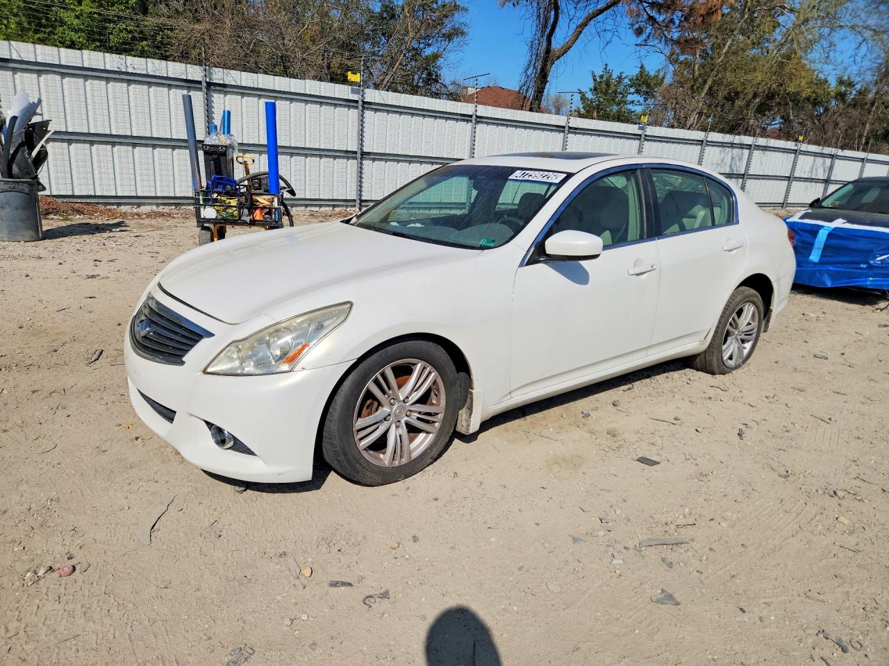 2013 INFINITI G37