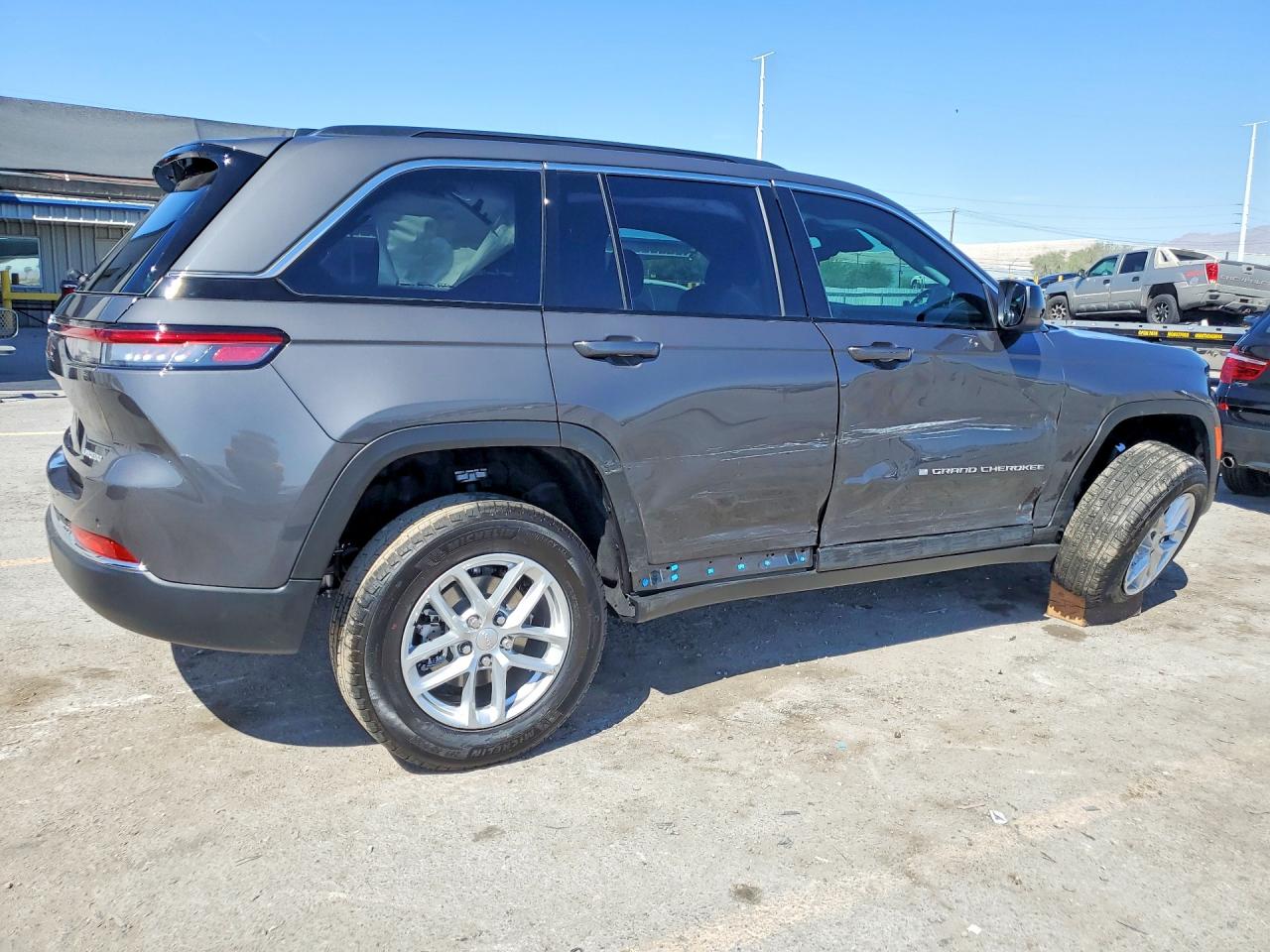 2025 JEEP GRAND CHER