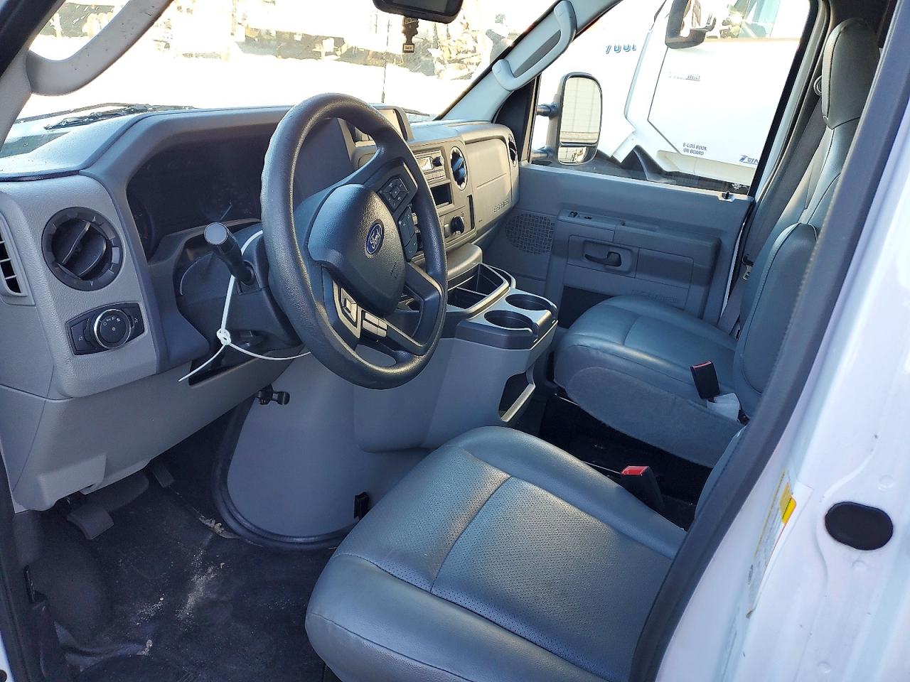 2023 FORD ECONOLINE