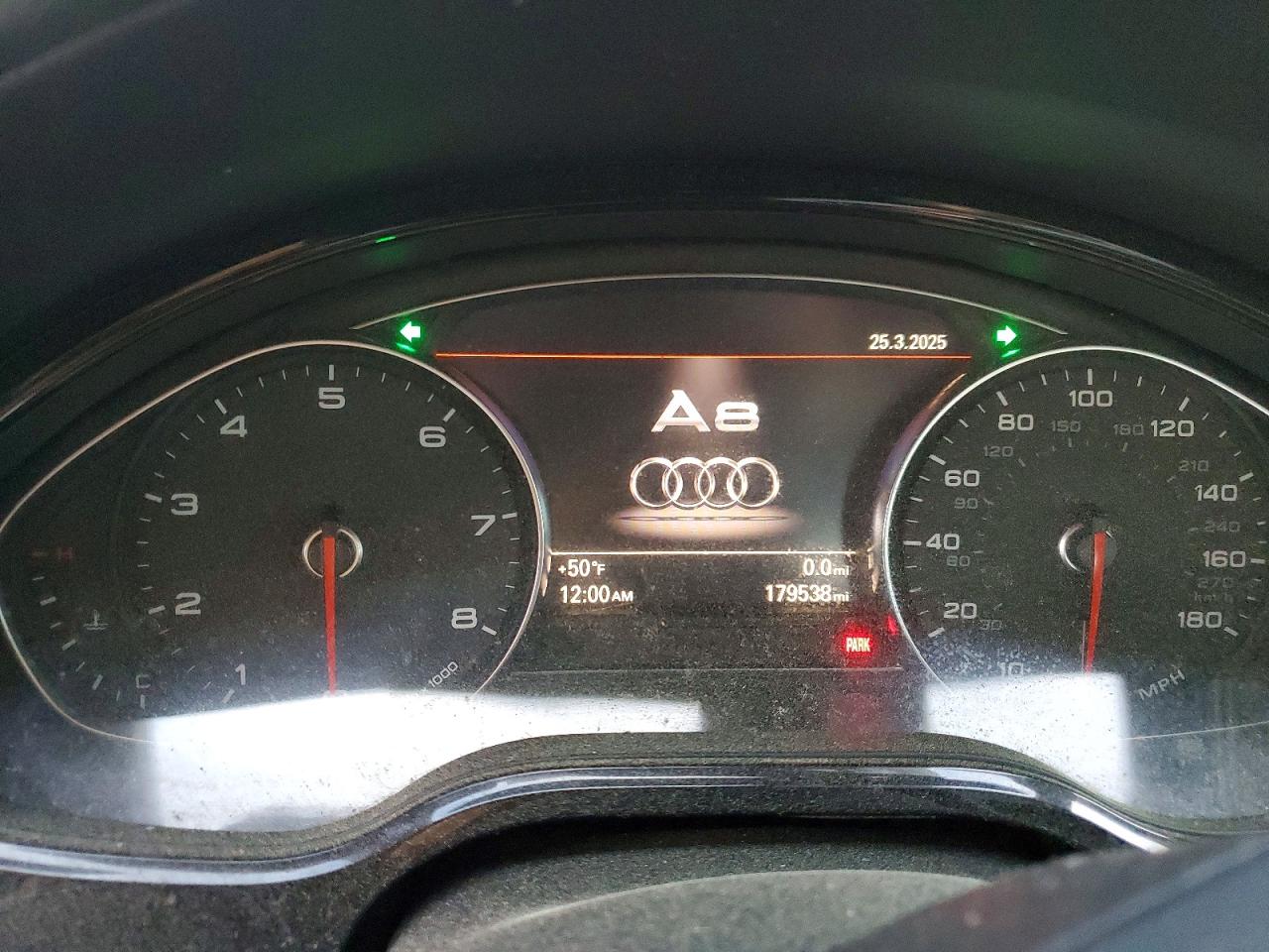 2014 AUDI A8
