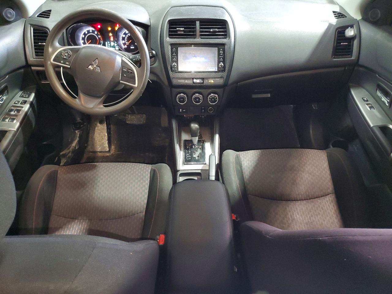2019 MITSUBISHI OUTLANDER