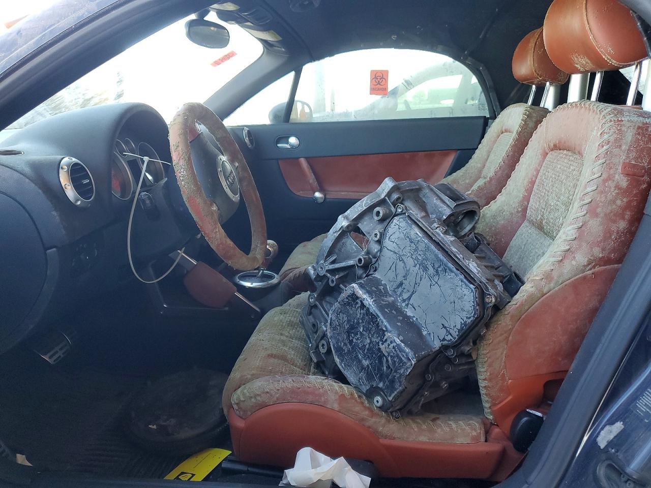 2004 AUDI TT
