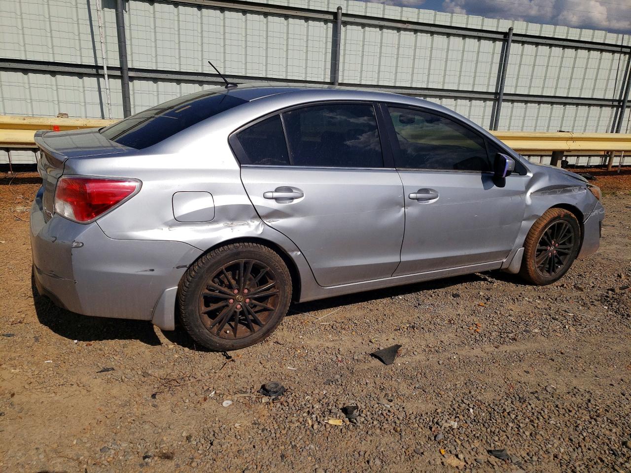 2016 SUBARU IMPREZA