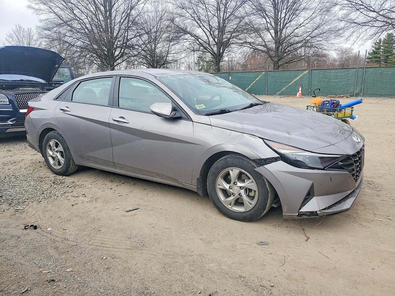 2022 HYUNDAI ELANTRA