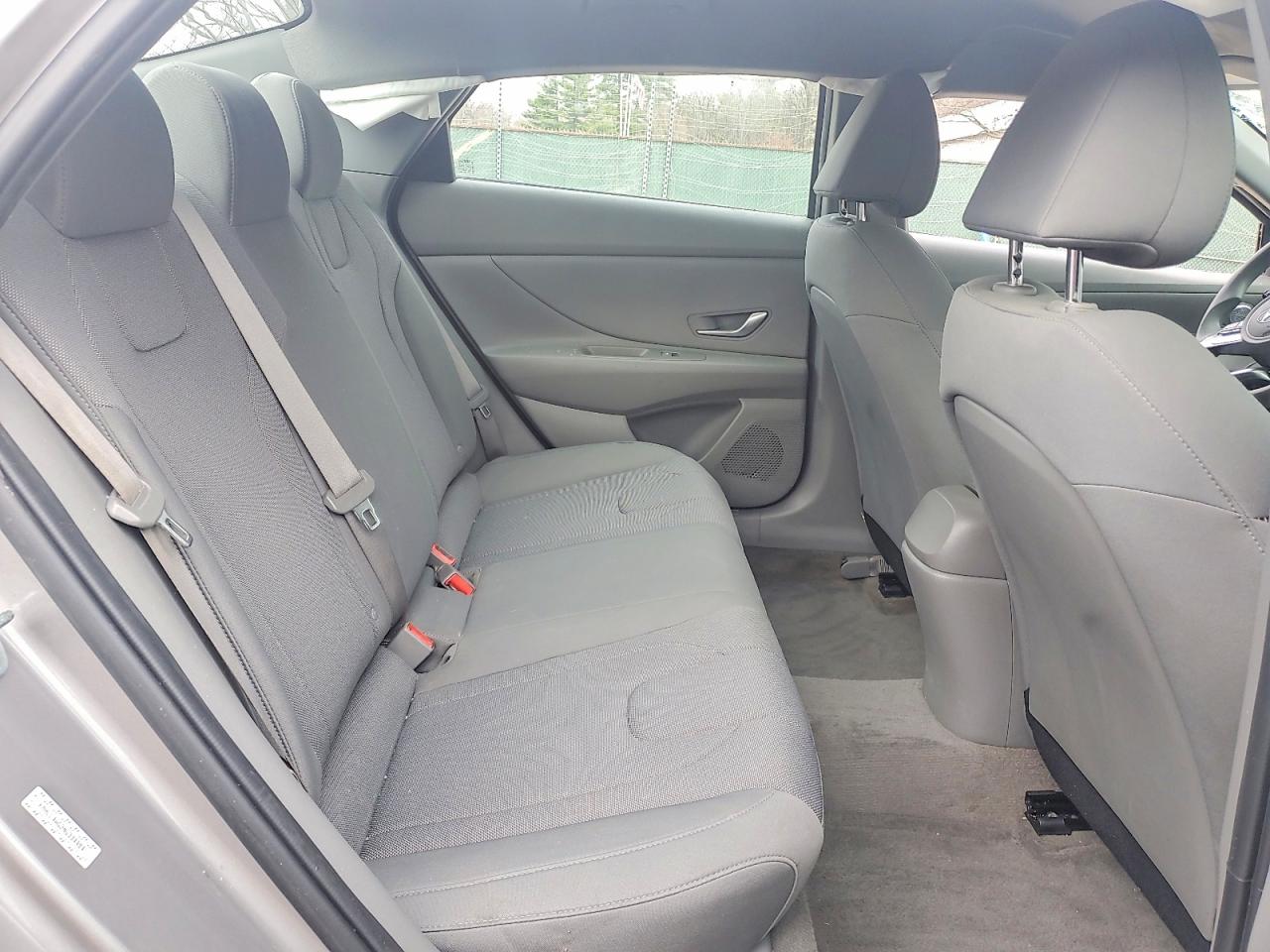 2022 HYUNDAI ELANTRA