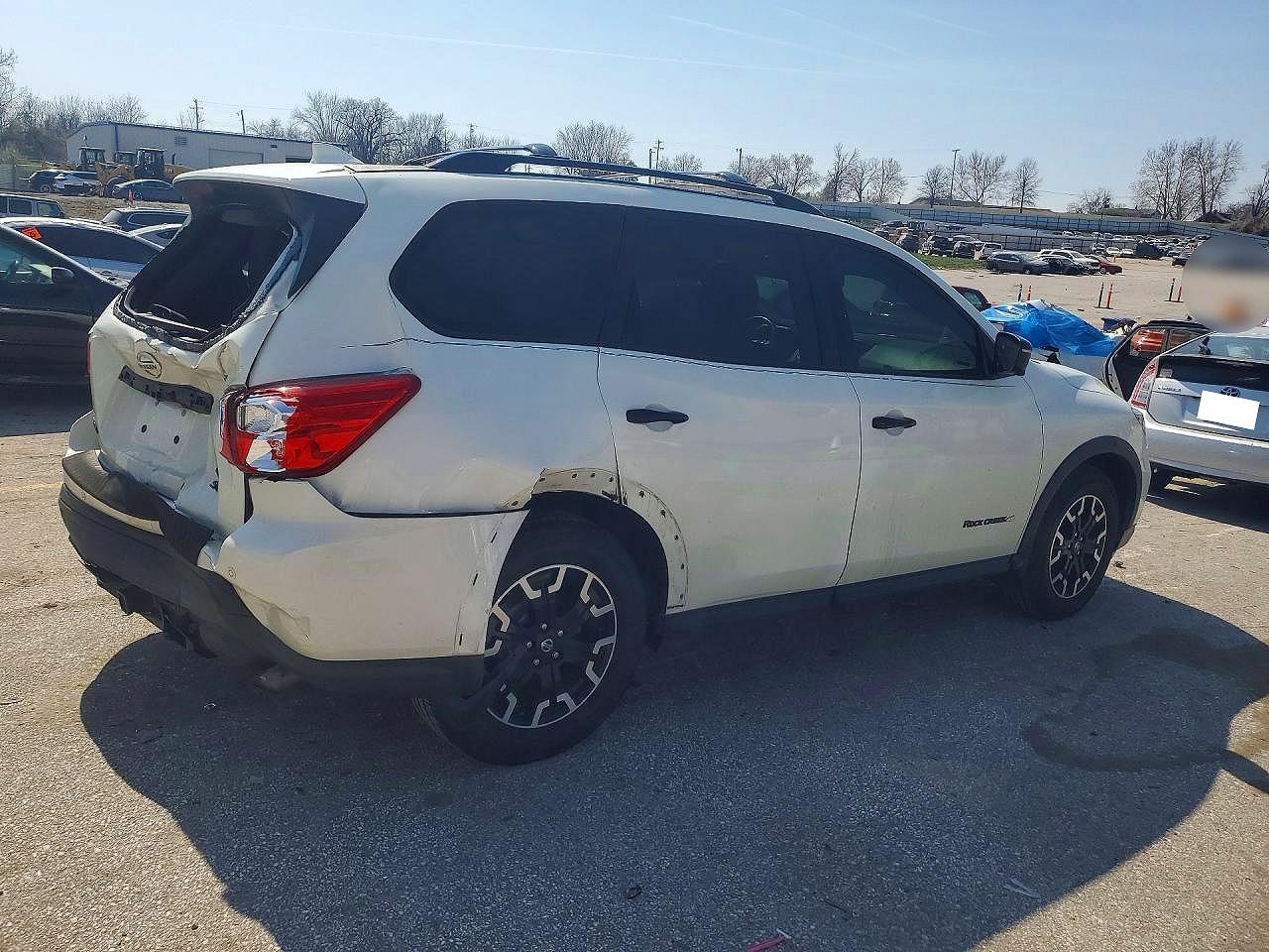 2020 NISSAN PATHFINDER