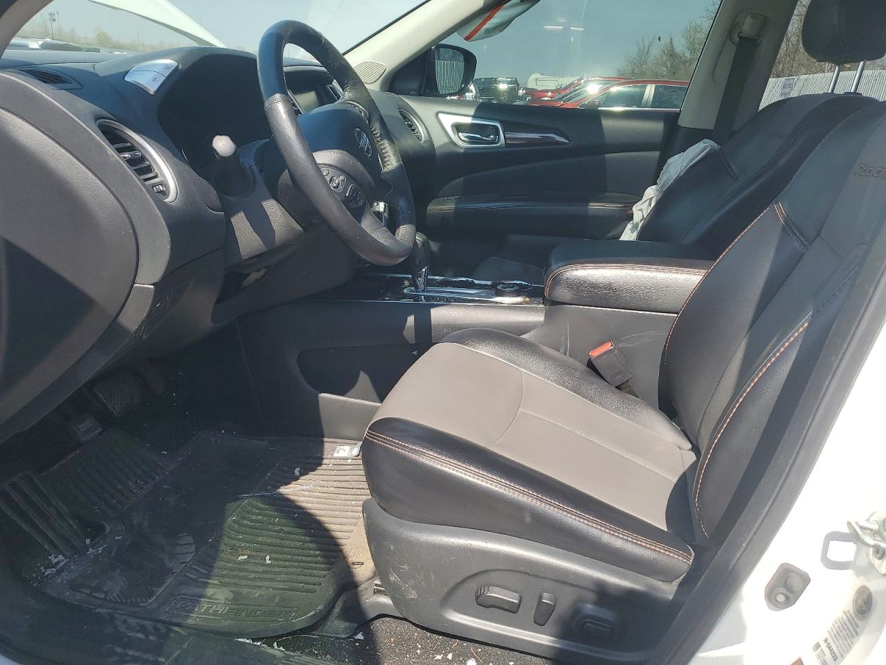 2020 NISSAN PATHFINDER