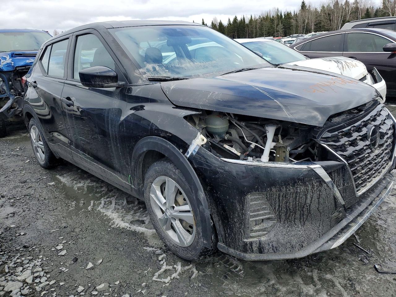 2021 NISSAN KICKS