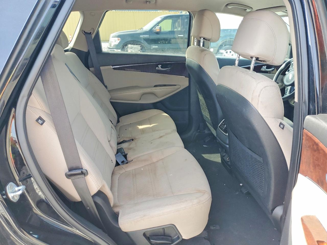 2017 KIA SORENTO