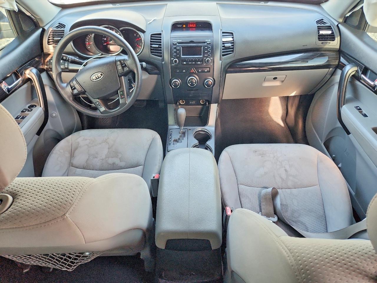 2011 KIA SORENTO
