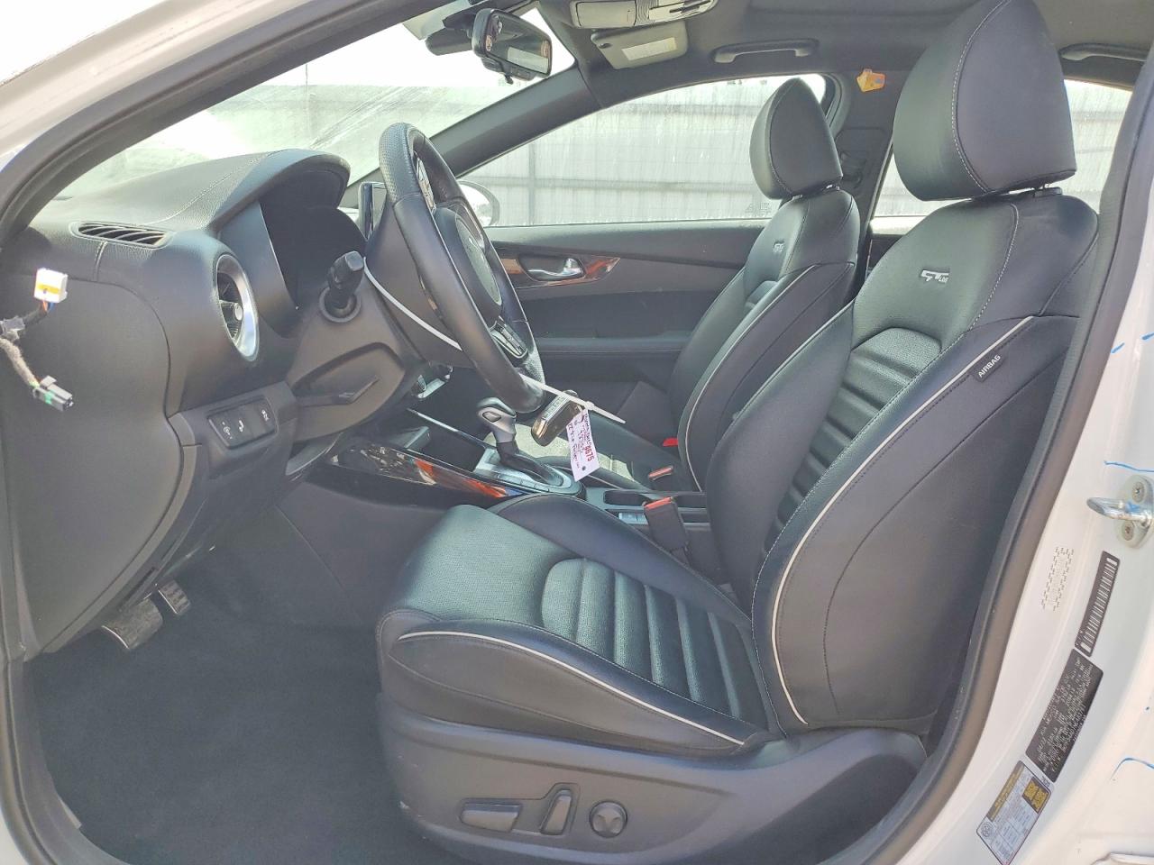 2022 KIA FORTE