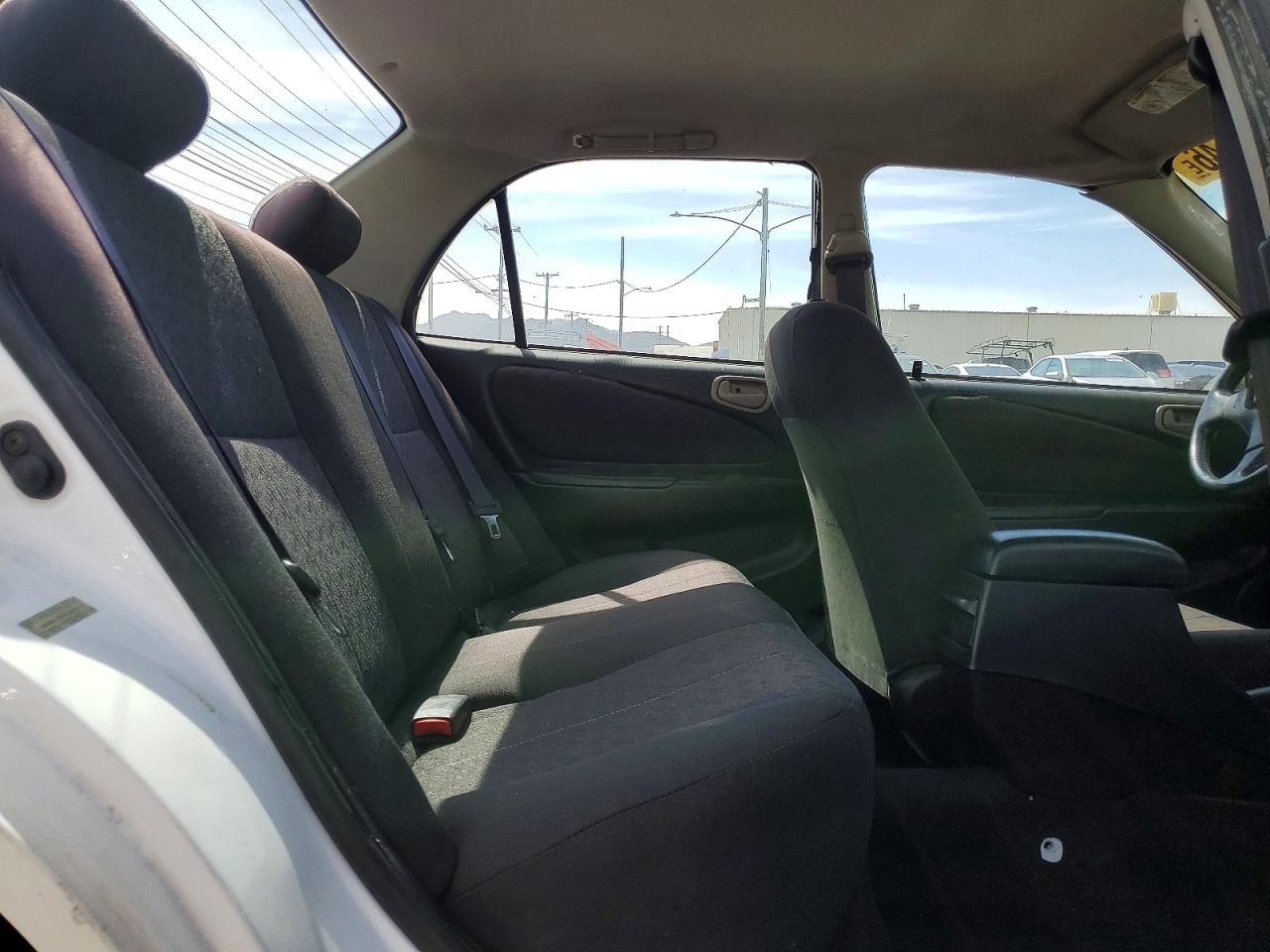 2001 TOYOTA COROLLA