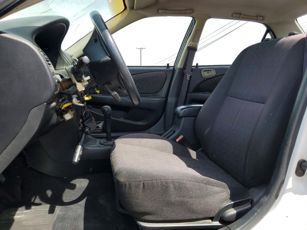 2001 TOYOTA COROLLA