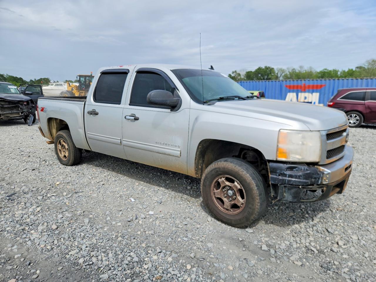 2011 CHEVROLET SILVERADO