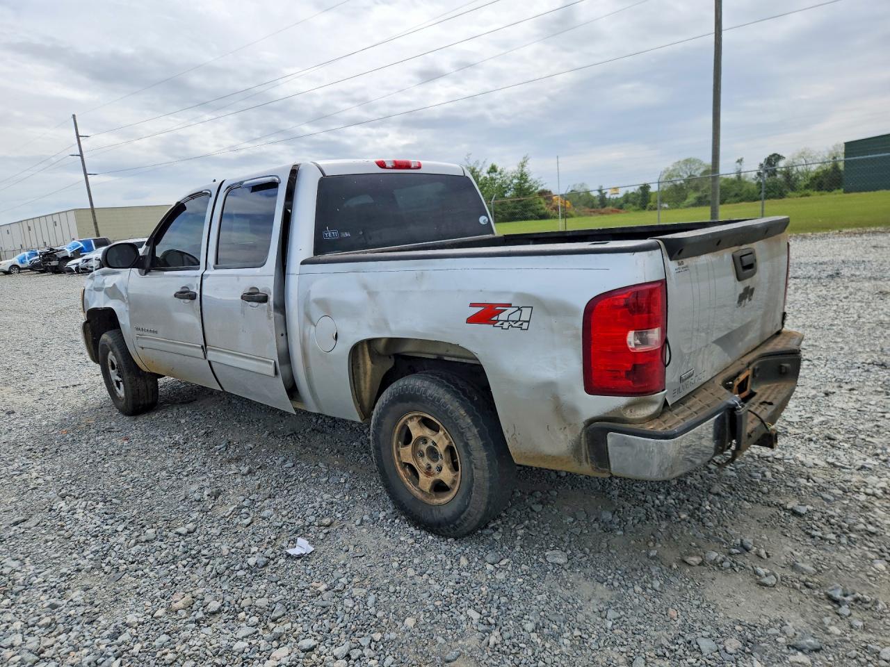 2011 CHEVROLET SILVERADO