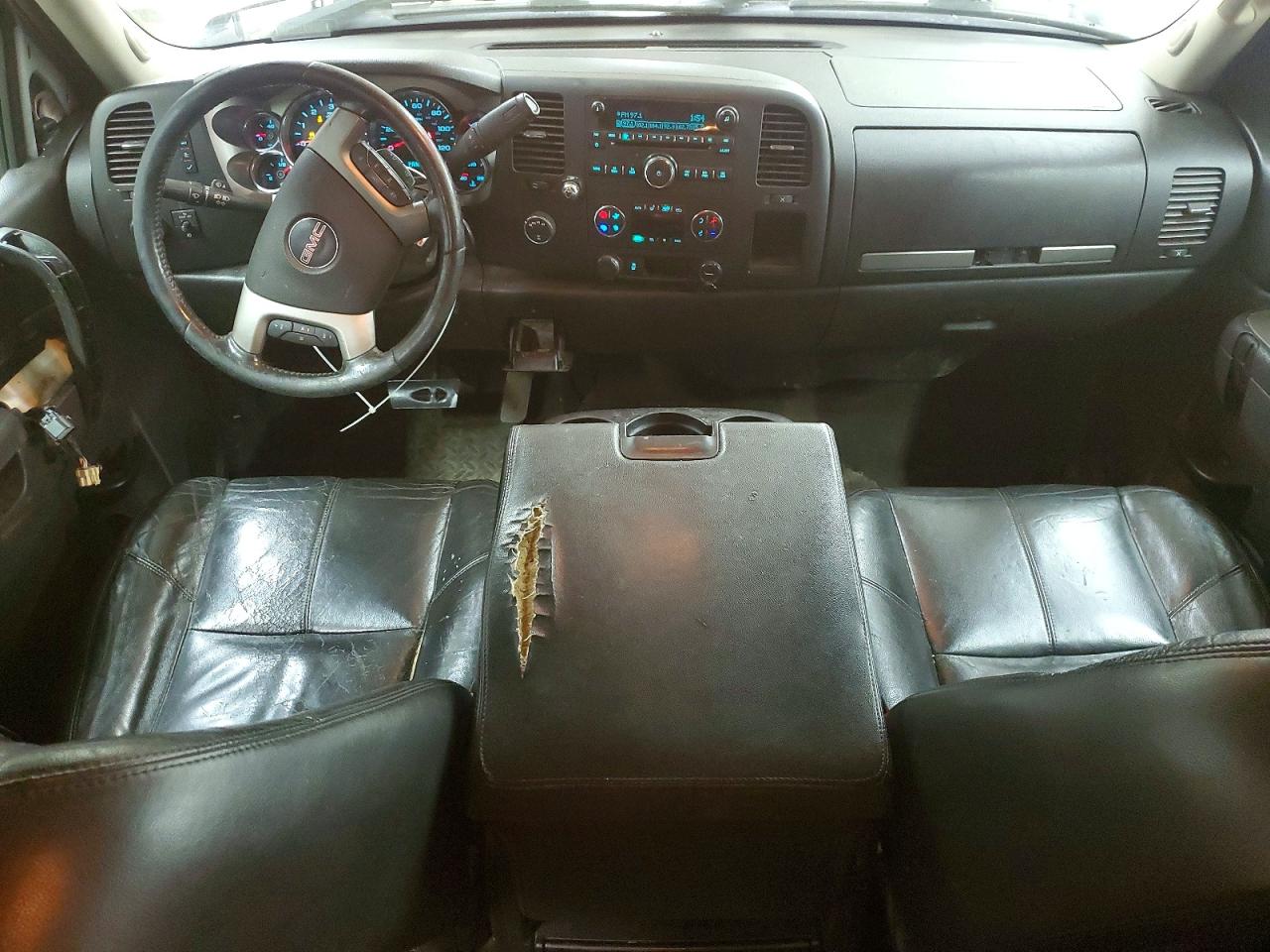 2013 GMC SIERRA