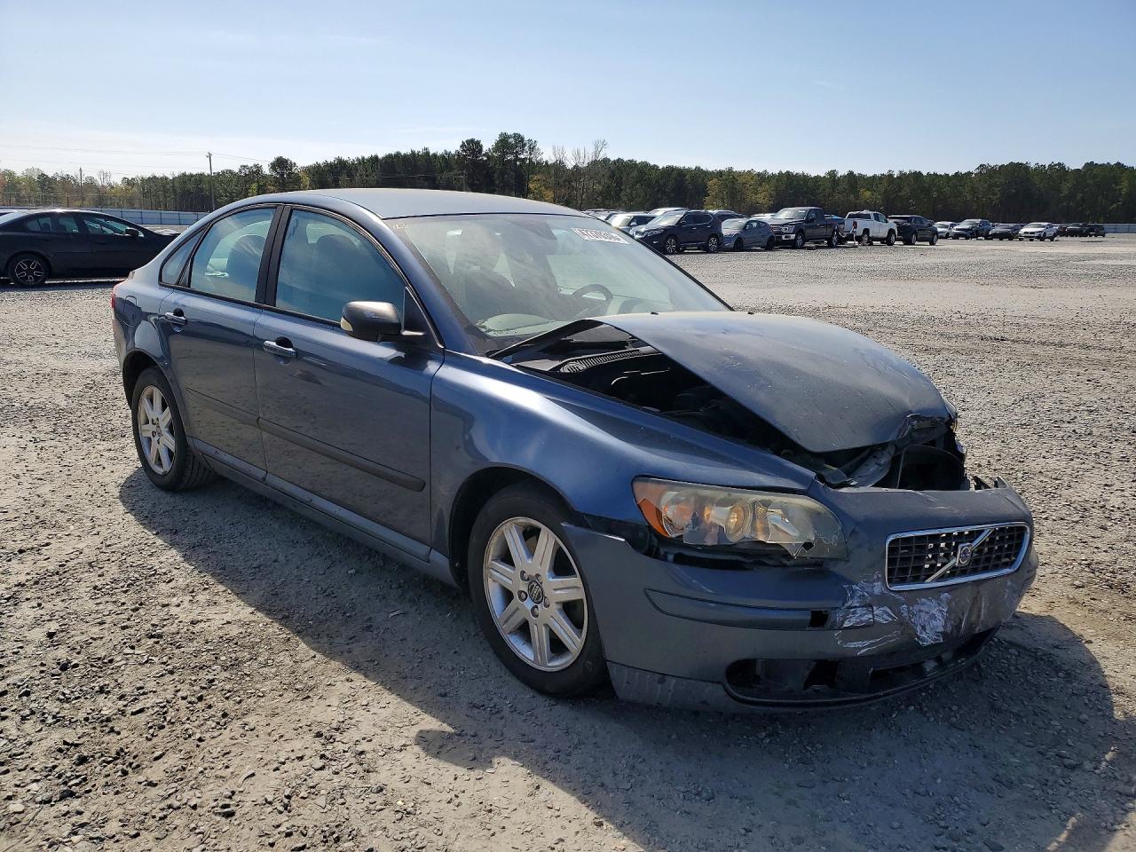 2006 VOLV S40