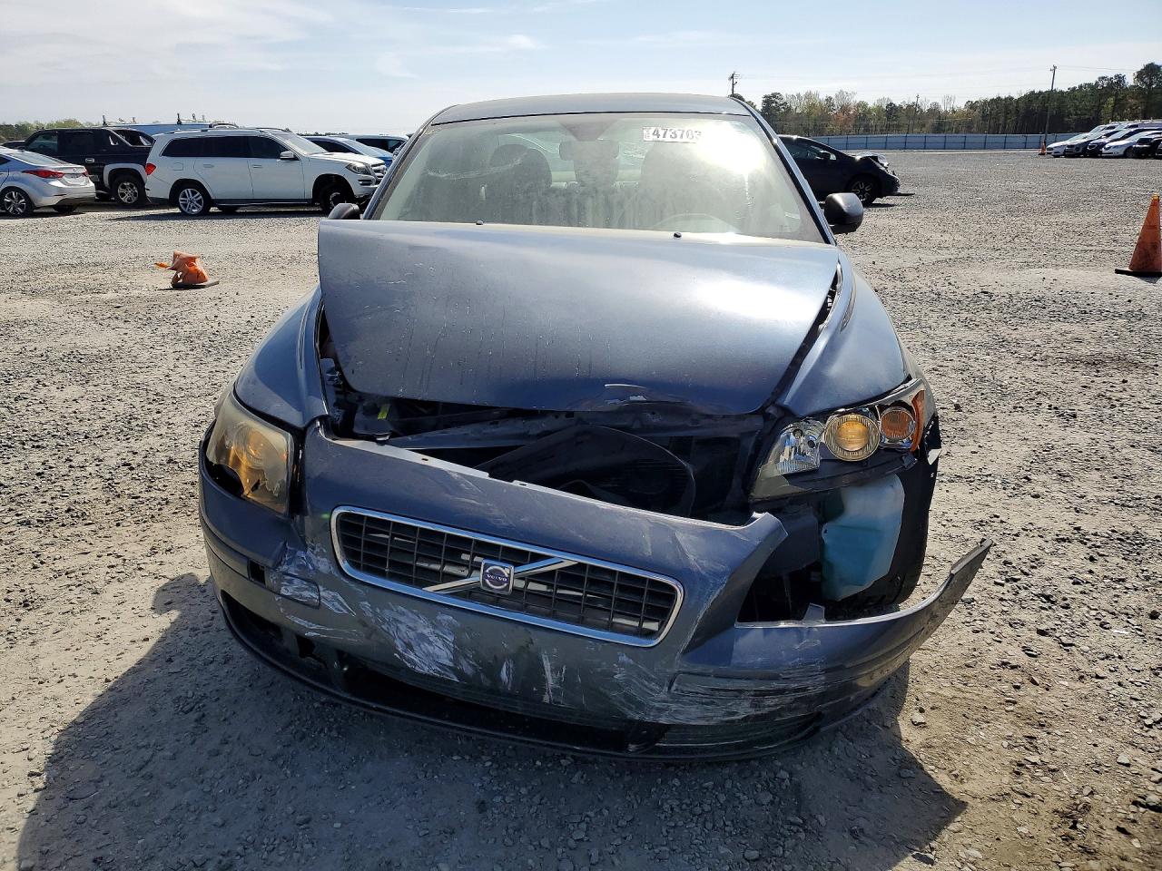 2006 VOLV S40