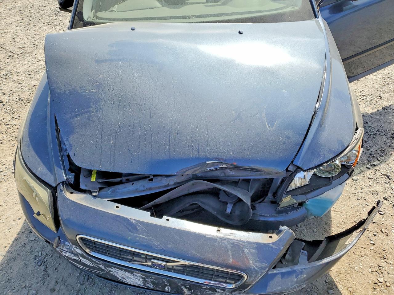 2006 VOLV S40