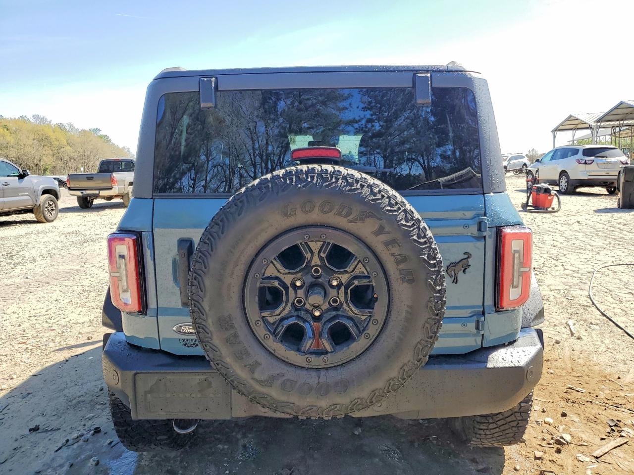 2023 FORD BRONCO