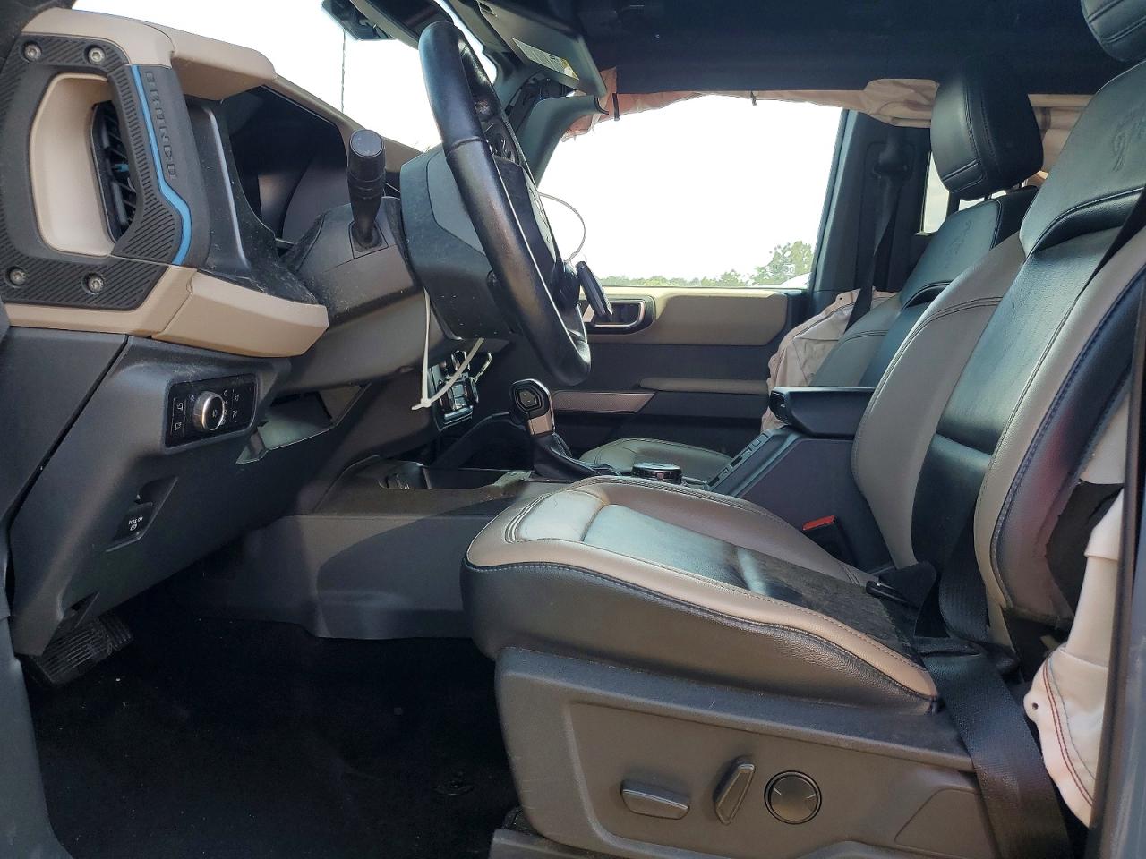 2023 FORD BRONCO