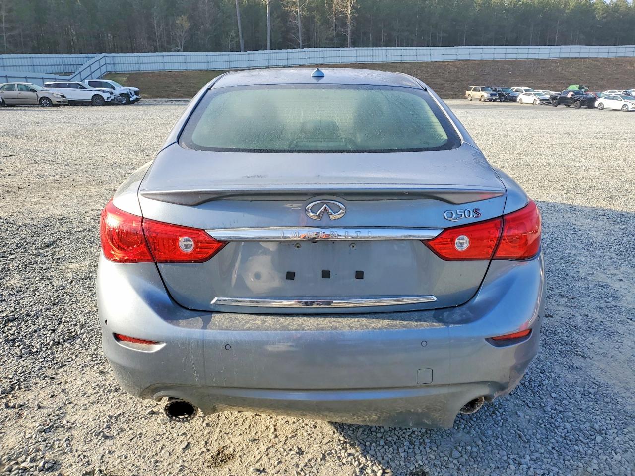 2016 INFINITI Q50