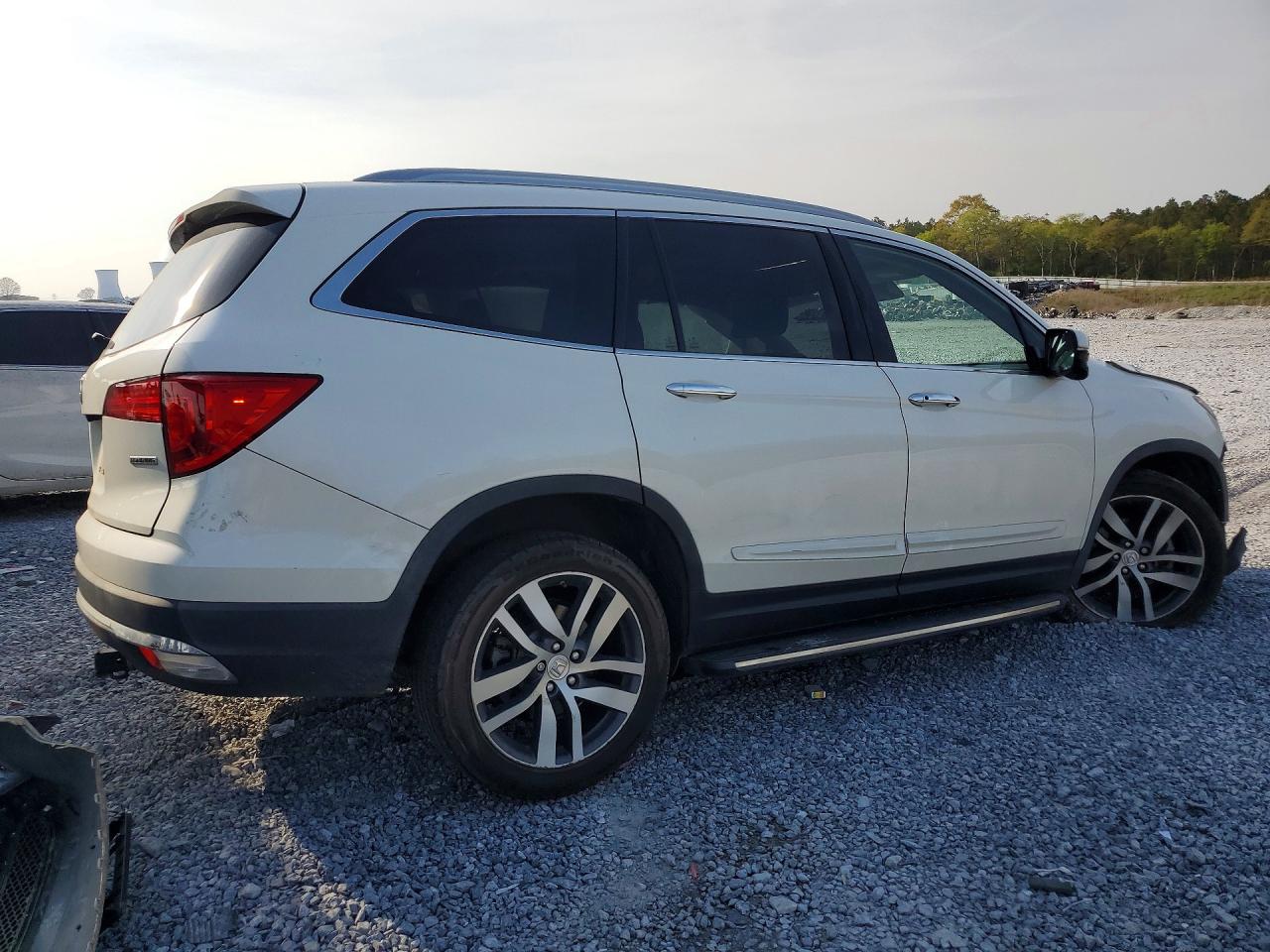 2018 HONDA PILOT
