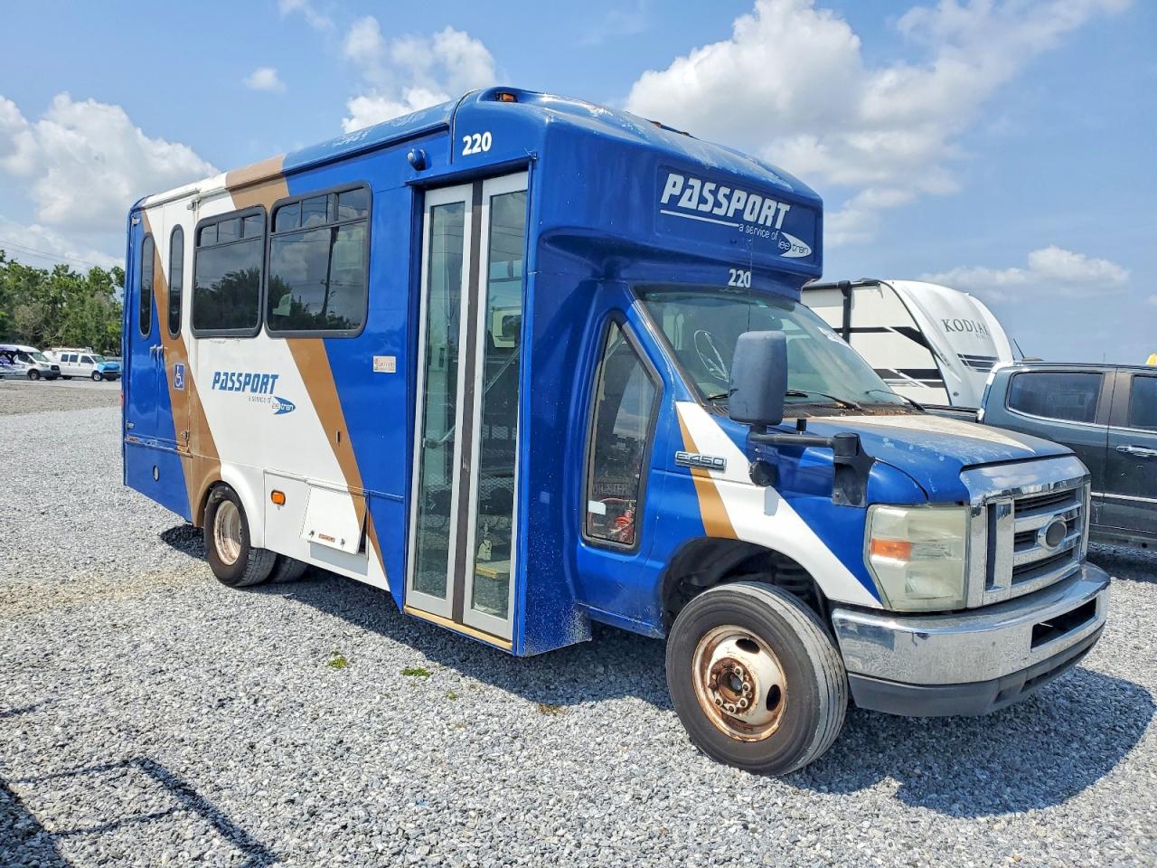 2016 FORD ECONOLINE