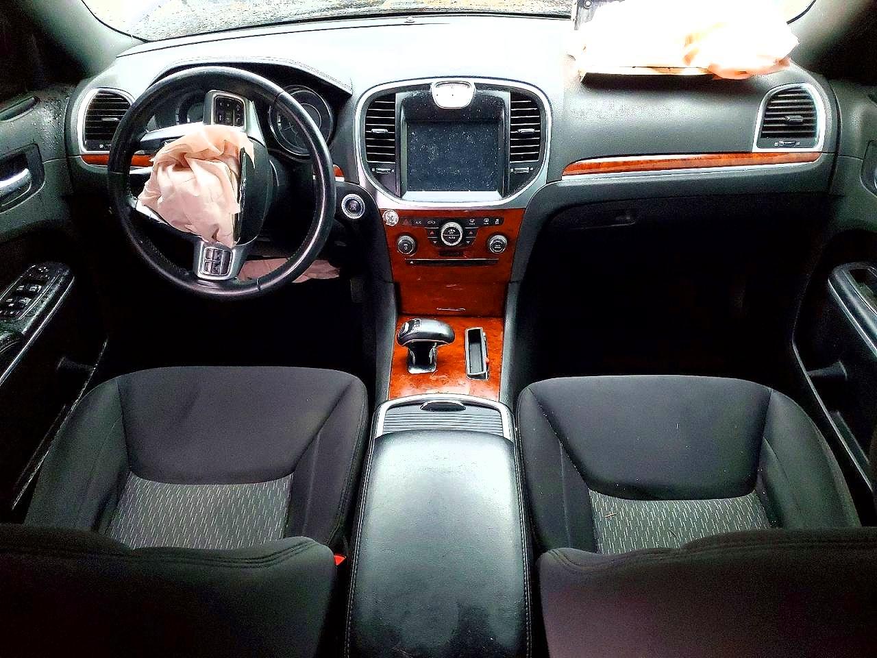 2012 CHRYSLER 300
