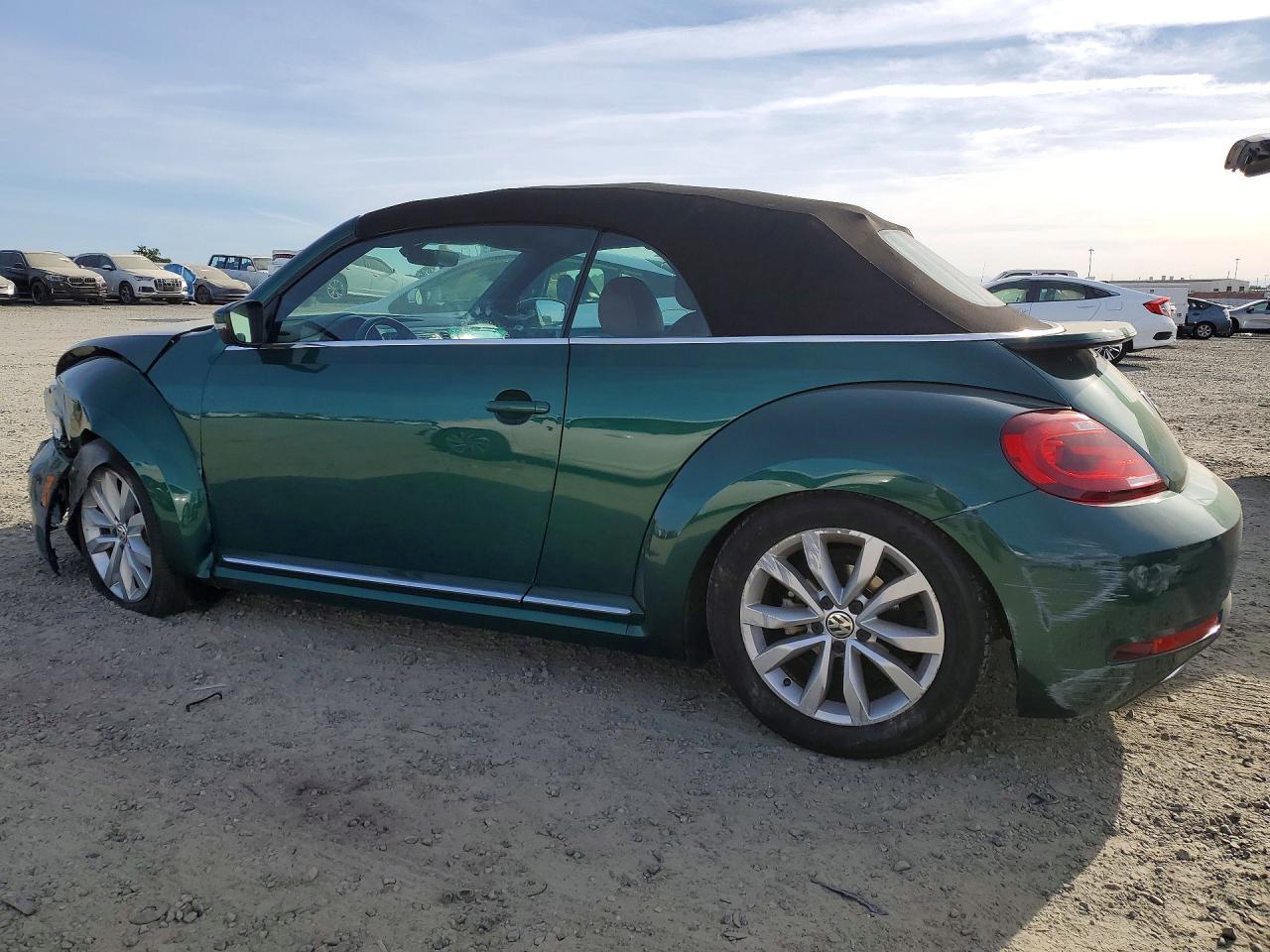 2017 VOLKSWAGEN BEETLE