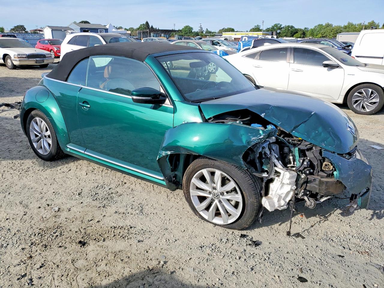 2017 VOLKSWAGEN BEETLE