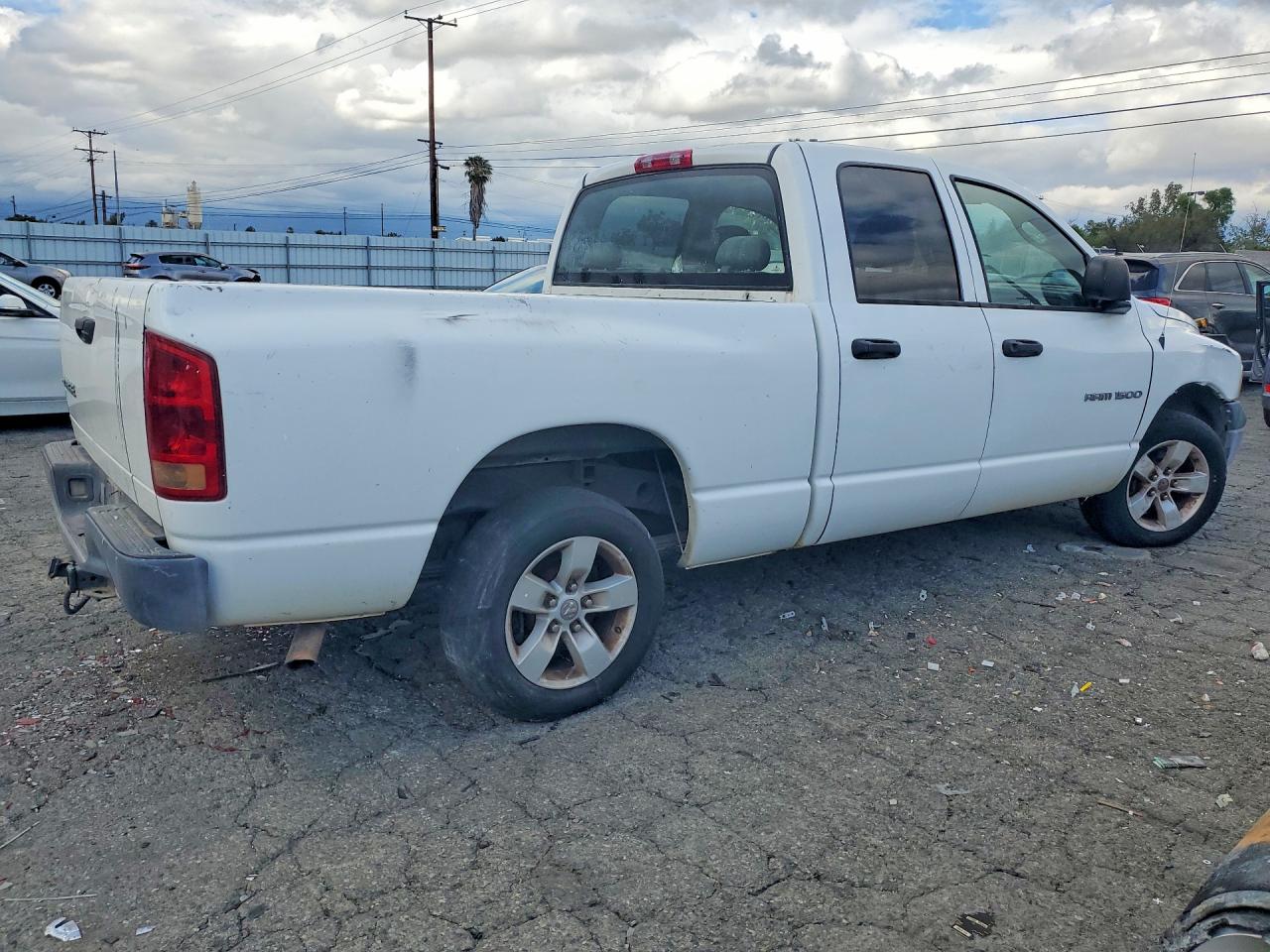 2004 DODGE RAM 1500