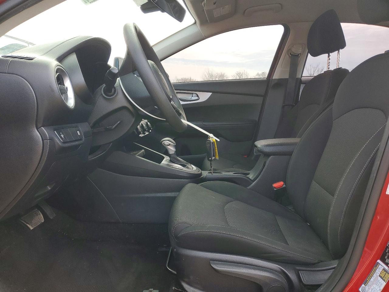 2023 KIA FORTE