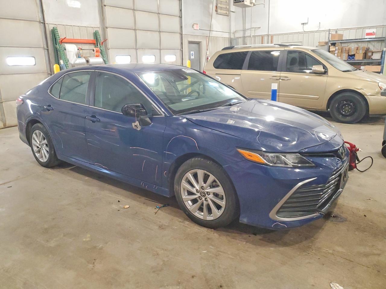 2023 TOYOTA CAMRY