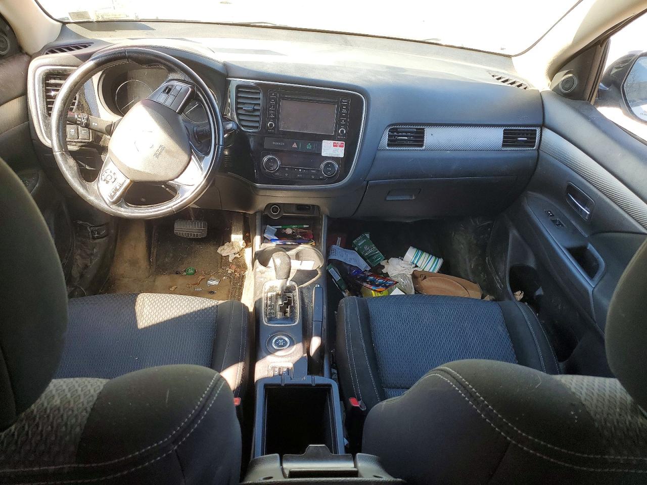 2016 MITSUBISHI OUTLANDER
