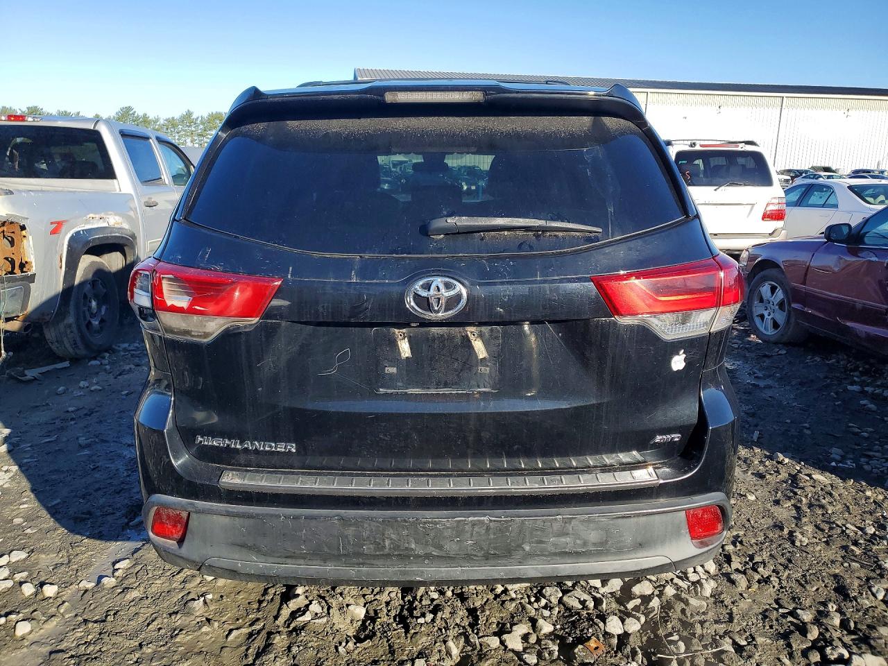 2019 TOYOTA HIGHLANDER