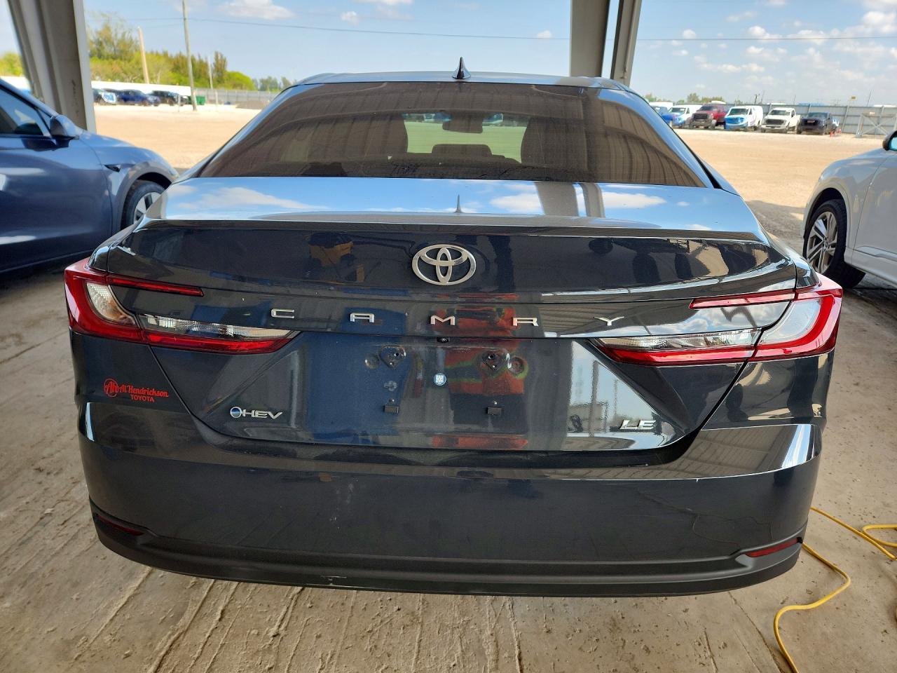 2025 TOYOTA CAMRY