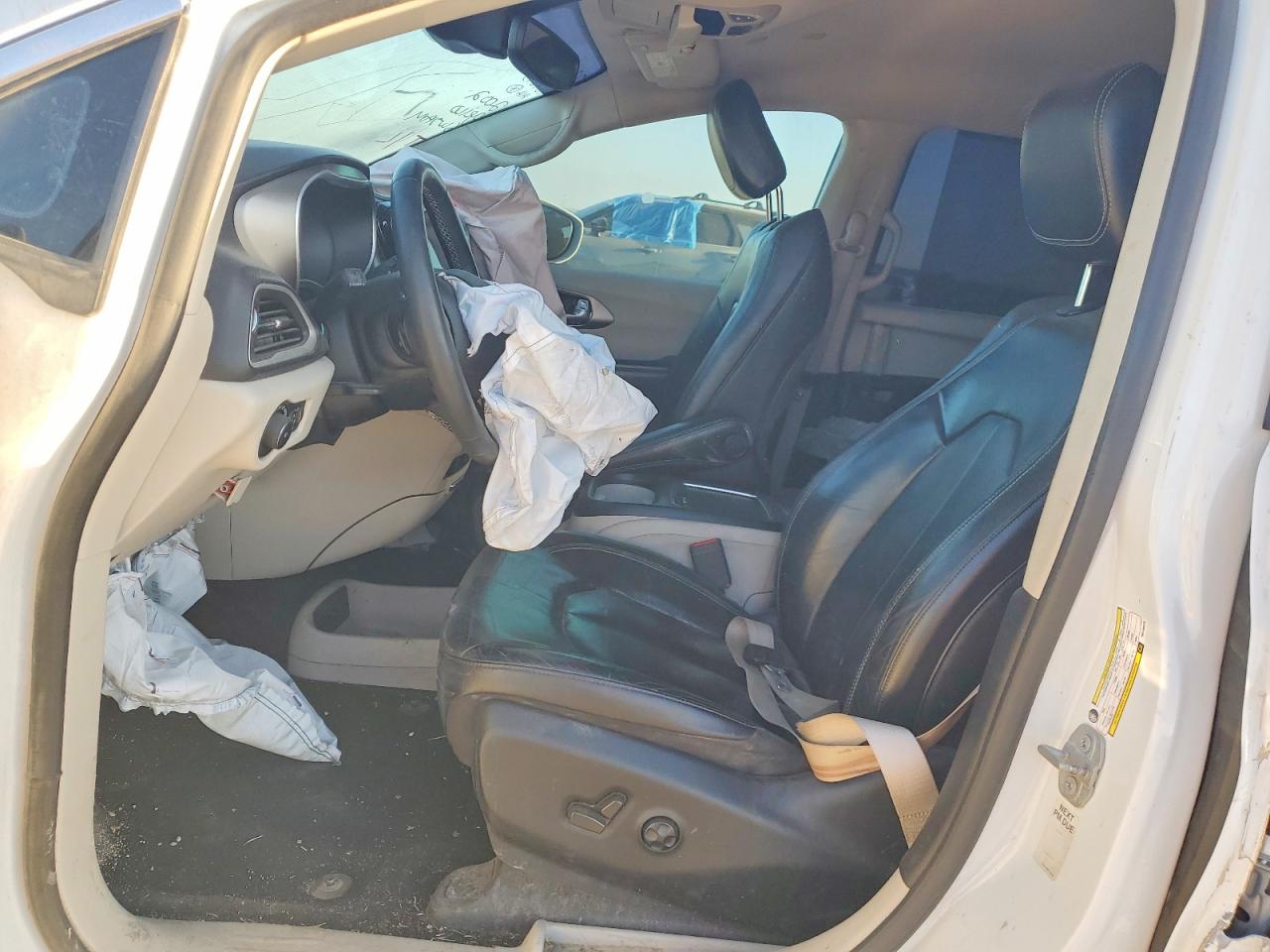2022 CHRYSLER PACIFICA