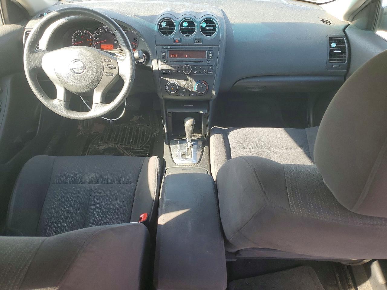 2010 NISSAN ALTIMA