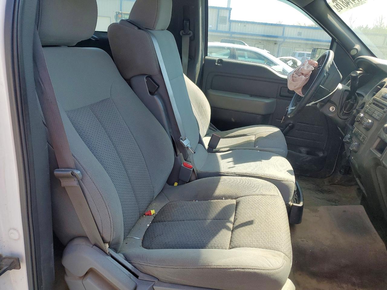 2013 FORD F150