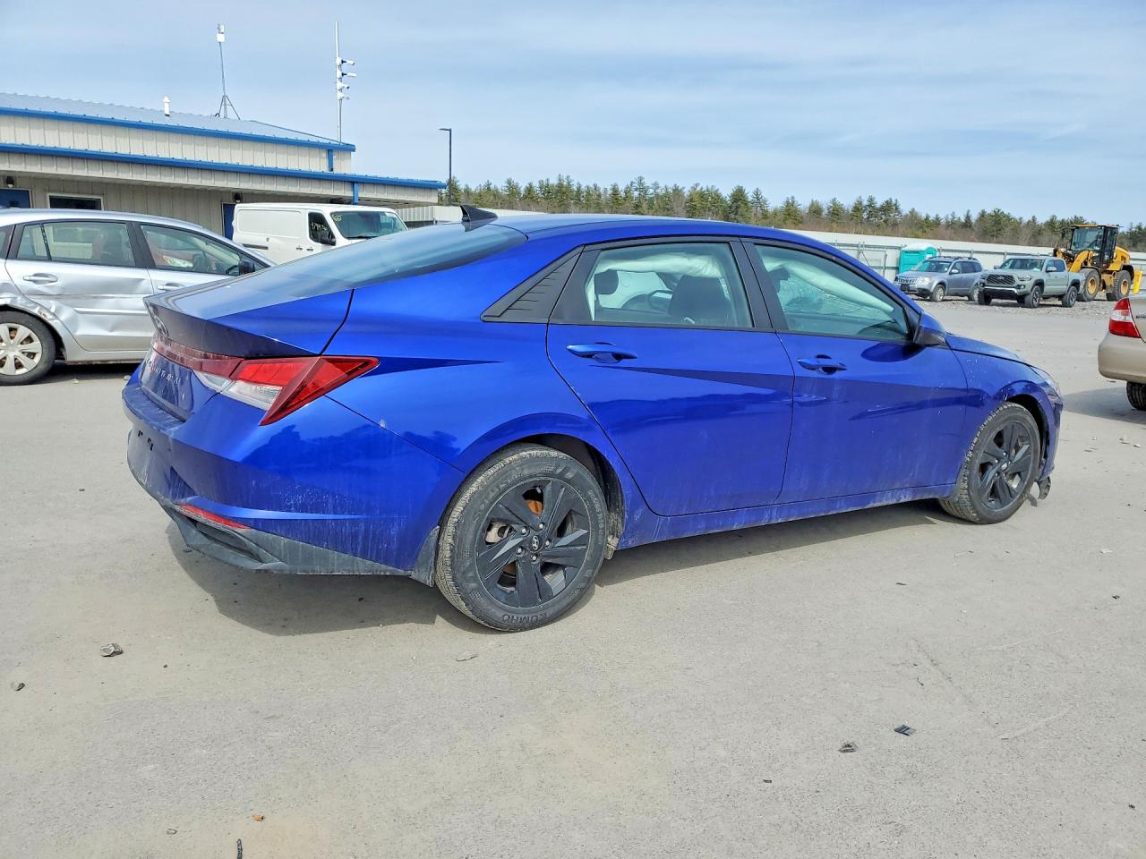 2022 HYUNDAI ELANTRA